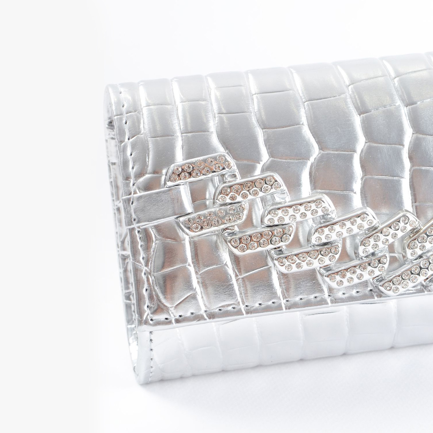 silver-croc-embossed-metallic-clutch